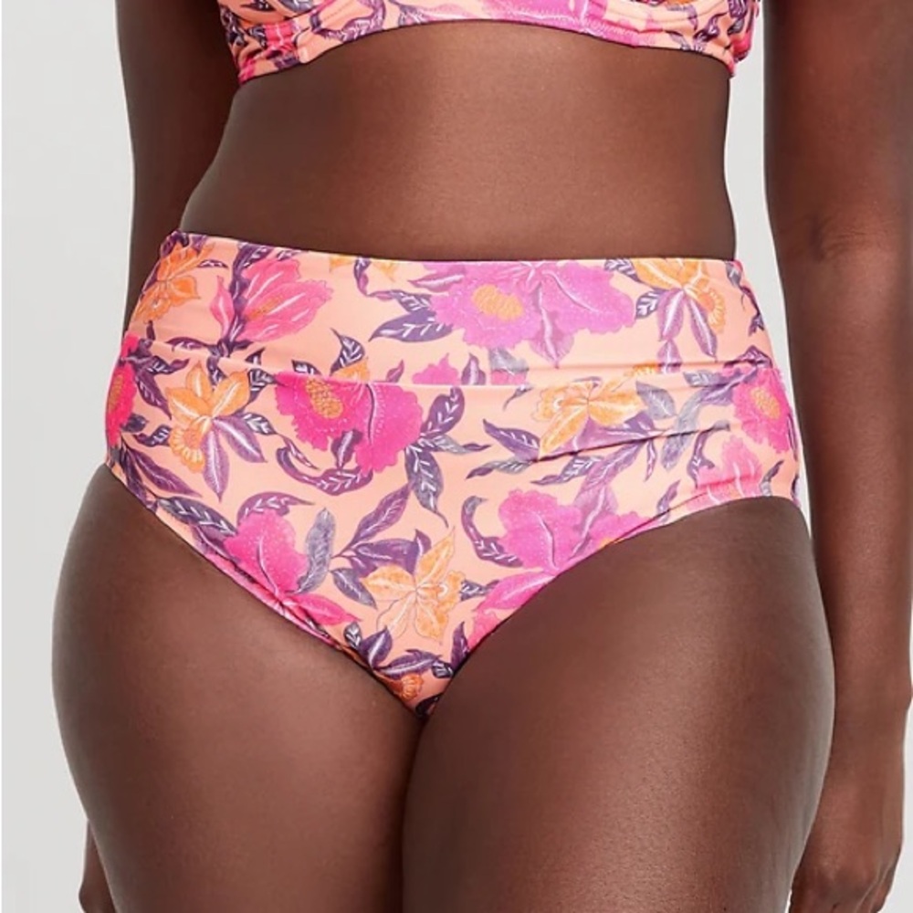 Old Navy Women’s XL Peach Floral High-Waisted Bikini Bottoms NWT